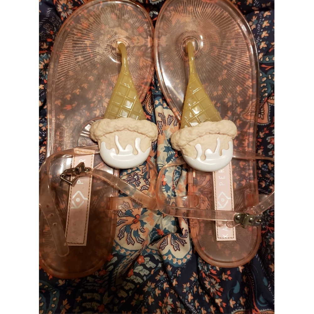 Katy Perry Ice Cream Geli sz 10